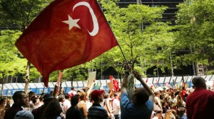 Стотици в Ню Йорк подкрепиха протестите срещу Ердоган