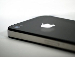 Apple ще стартира програма за изкупуване на старите модели iPhone