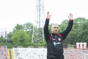 Стоичков: Моите договори са безсрочни