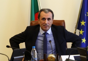 Започна среща на Орешарски с протестиращите