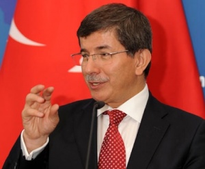 Ахмет Давутоглу: Няма никакви пропуски и недостатъци в турската демокрация