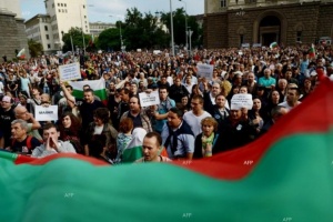 Шеста поредна вечер на протести в София