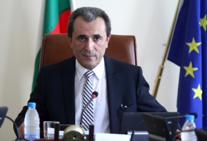 Орешарски: Ще уволнявам всеки, за който се появят съмнения