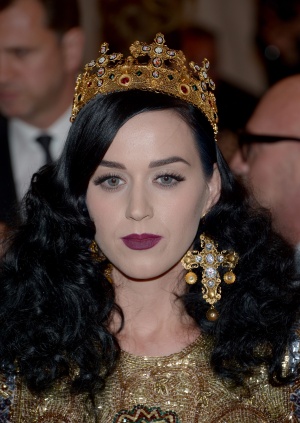 Кейти Пери не може да чете