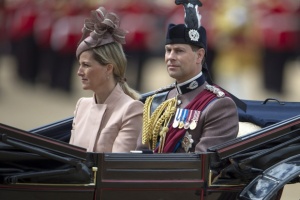 Принц Едуард и принцеса Софи пристигат в София