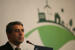 Плевнелиев: Въпреки кризата не сме успели да си научим уроците