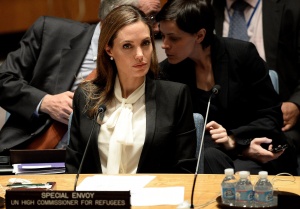 Анджелина Джоли със силен дебют на Съвета за сигурност на ООН