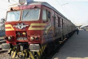 Спират за 6 месеца влаковете между Нова Загора и Зимница