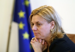 Терзиева: Откриваме магистрала "Тракия" на 12 юли