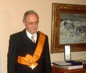 Ватикана одобри проф. Кирил Топалов за посланик