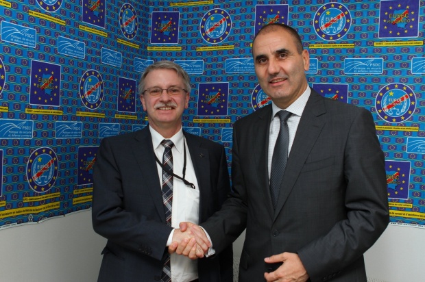 Евродепутати притеснени от политическата ситуация в България