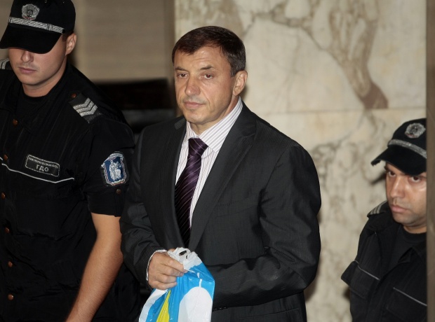 Болен съдия отложи делото срещу Алексей Петров