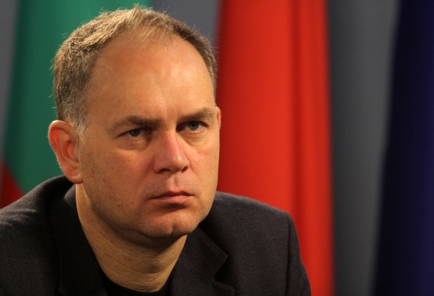 Георги Кадиев поиска оставката на Сергей Станишев "за да има БСП"