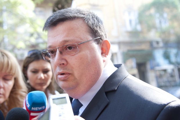Сотир Цацаров: Никой няма право да прекрачва чертата, дори депутат
