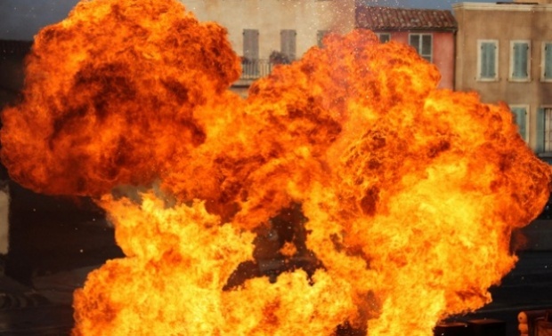 Пожар във военна база в Измит рани осем души