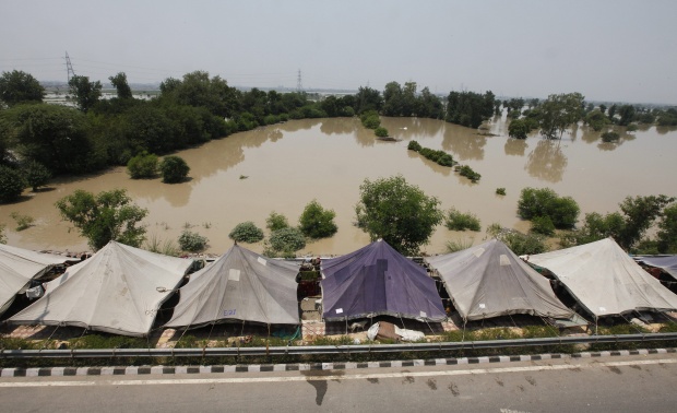 3000 са безследно изчезнали след наводненията в Индия