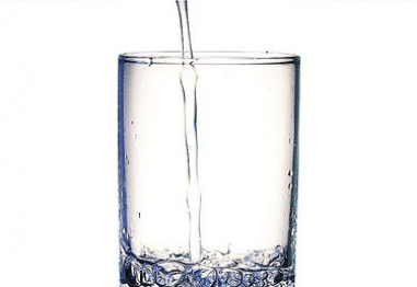 Литър вода на ден за скоростно отслабване
