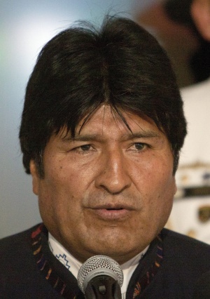 Боливия също предложи убежище на Сноудън