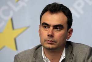 Бойчев: Нарушенията в „Авиоотряд 28“ са пробив в националната сигурност