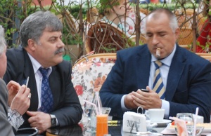 Иван Петров към Борисов: По-кротко, ние създадохме твоя имидж