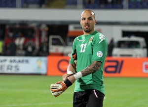 Ники Михайлов не тренира с „Твенте“, преговарял с „Фиорентина“