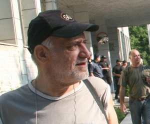 Нападнаха един от лидерите на пловдивския протест