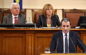 Орешарски: Невъзстановеното ДДС до средата на годината е  776 милиона лв.