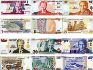 Курсът на турската лира се срина спрямо щатския долар