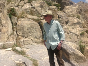 Царят пише книга за Бойко, Сергей и Доган