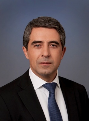 НЦИОМ: Президентът Плевнелиев е най-одобряваният български политик