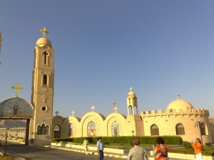 Вълна от насилие срещу християните в Египет