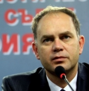 Разнобой в БСП за назначаването на Емил Иванов