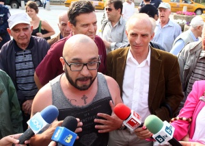 Мишо Шамара: Протестиращите милионери обиждат беззъбите бабички