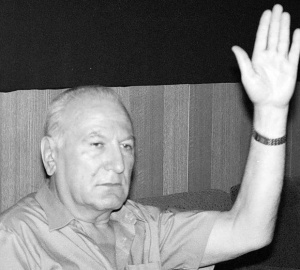 Поклонението пред Александър Лилов се състоя в сградата на НС