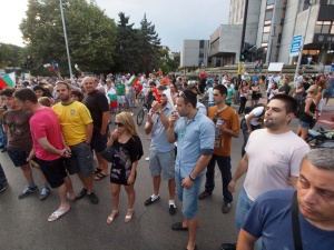 Протести във Варна и Бургас