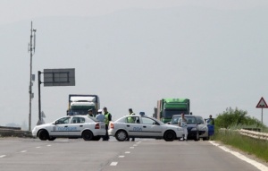 Катастрофа затруднява движението по магистрала „Тракия“