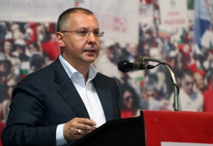 Станишев: Има риск политическата криза да се превърне в икономическа