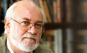 Тренчев: Сега протестират красивите, наесен – гладните