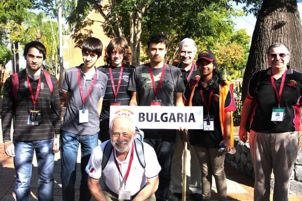 Злато за България на ХХV Международна олимпиада по информатика