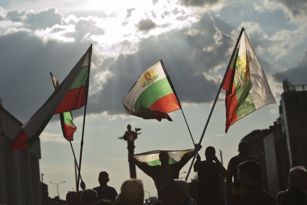 34-ти ден на протести: „България сега вази гледа за оставка"