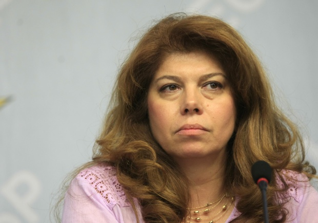 Илияна Йотова: Плевнелиев раздели нацията, чакат ни избори 3 в 1