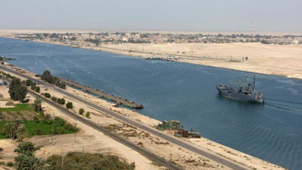Експлозия до Суецкия канал