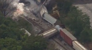 Композиция, превозваща химикали, дерайлира в американския щат Лиузиана