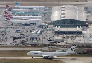 Летище „Хийтроу“ въвежда засилени мерки за сигурност