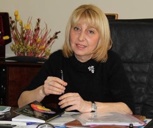 Проф. Анелия Клисарова: Политически уволнения в МОН няма да има