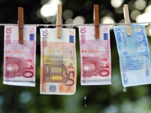 Мафията в България пере пари чрез казина, барове и автокъщи