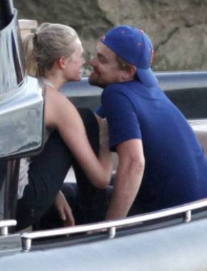 Ди Каприо заби поредната манекенка