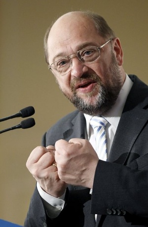 ЕП ще пише на български с кирилица