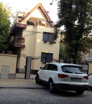 Спряха тока на кмета на Пловдив за неплатени сметки