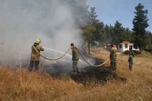 Пожар на военния полигон в Казанлък